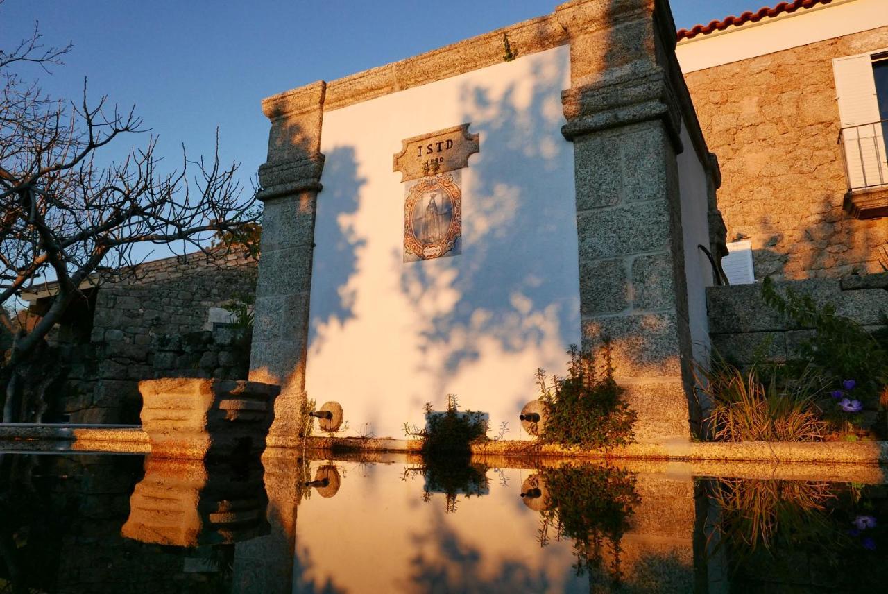 Casa Do Meio Em Quinta De Sao Pedro De Vir-A-Corca Monsanto Exterior foto